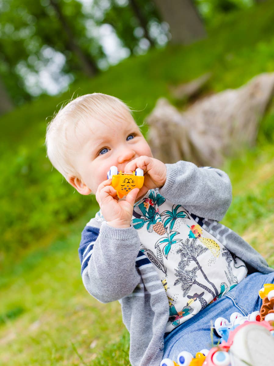 FULL Display Cute Cars BABY, 9 styles asstd. (45 pcs)