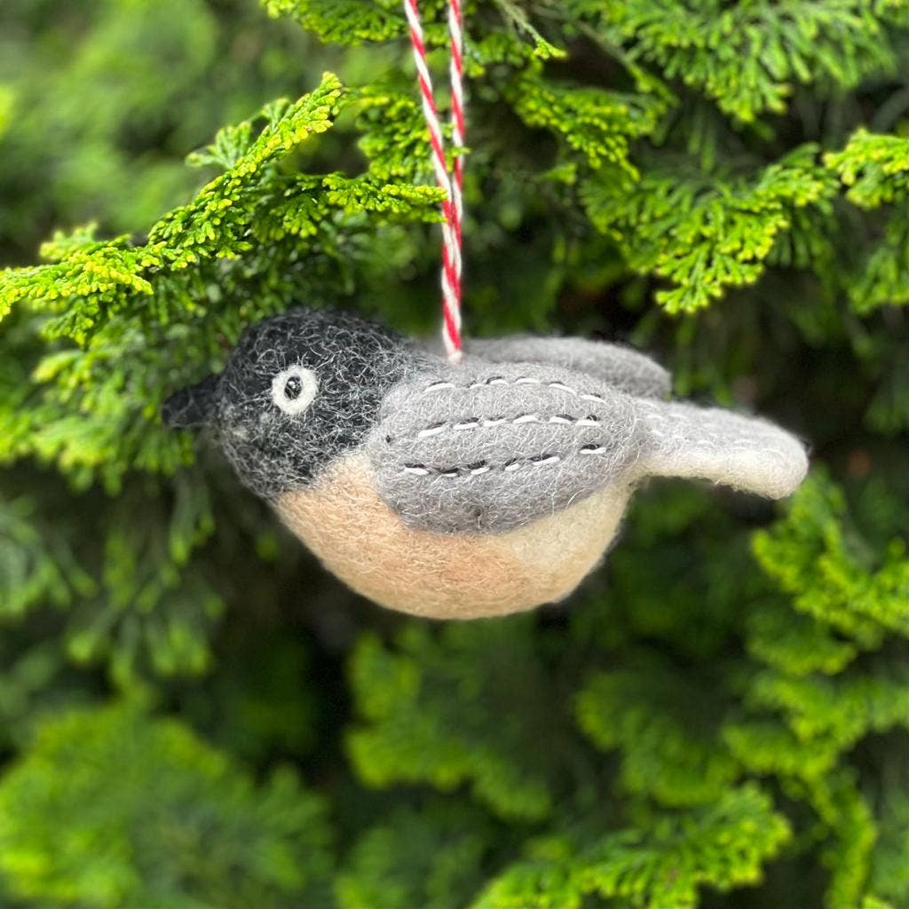 Felt Ornament Tuft Chickadee